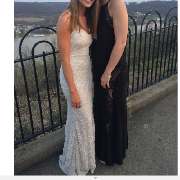 Dresses & Skirts - CREME WHITE PROM DRESS